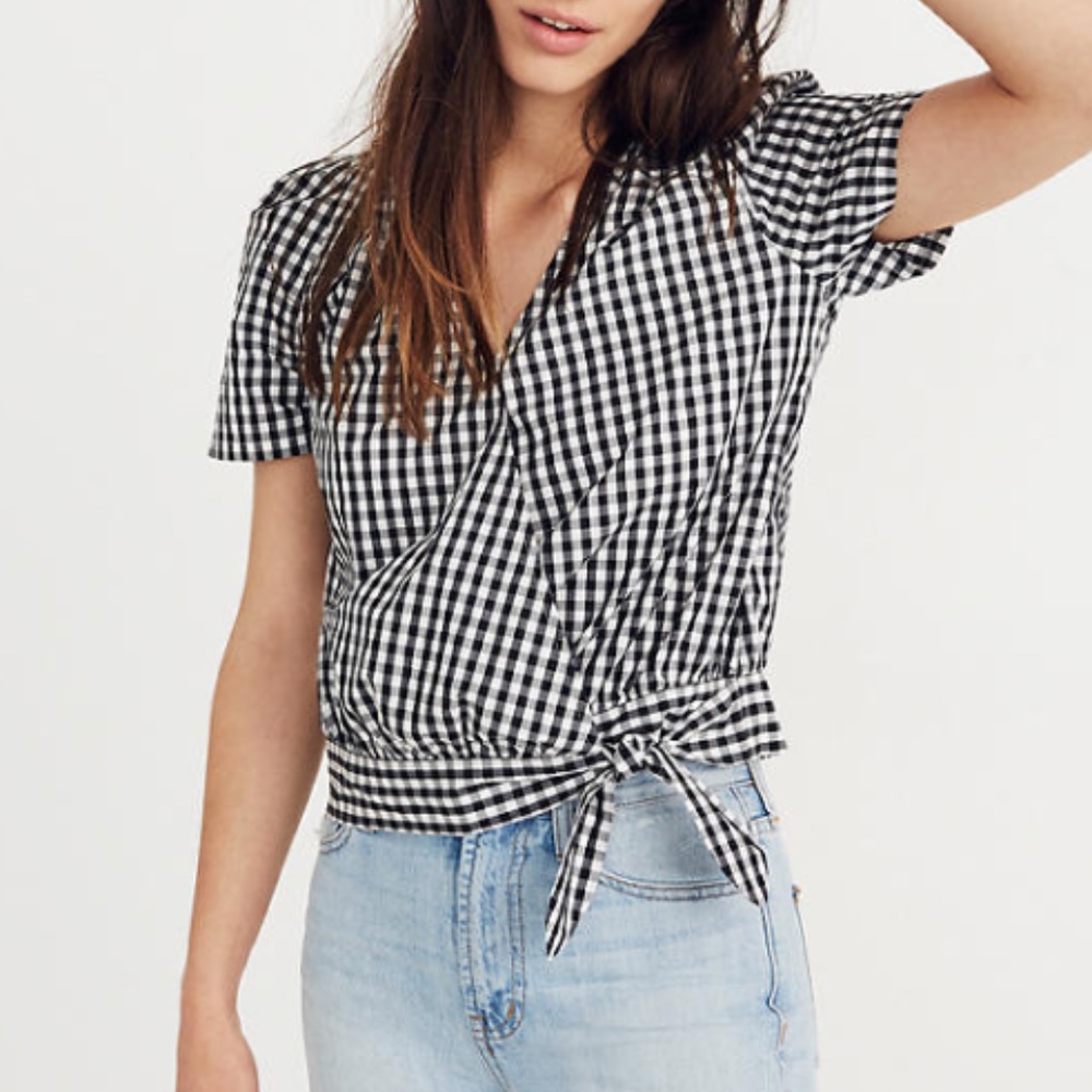 MADEWELL - (NWT) GINGHAM WRAP TOP